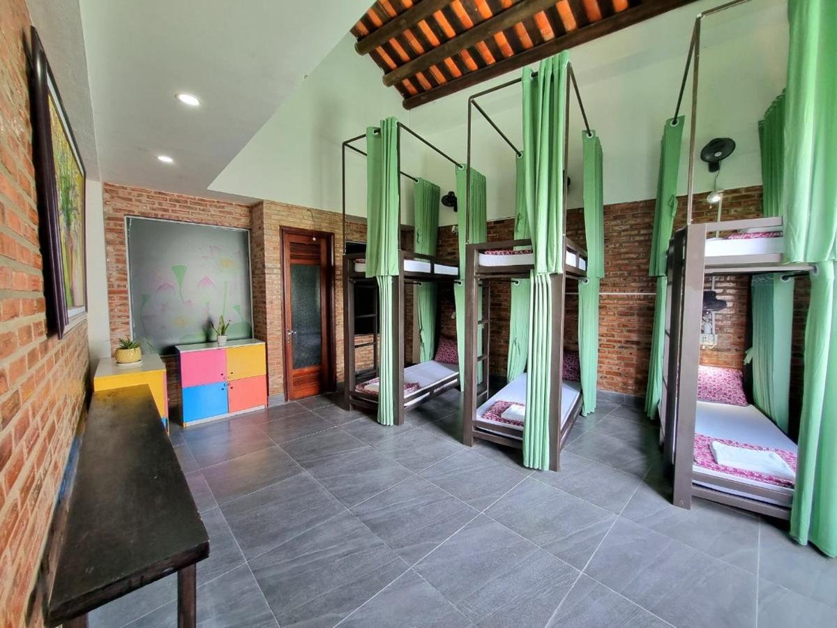 Calm House 2 Hostel Hoi An Eksteriør bilde